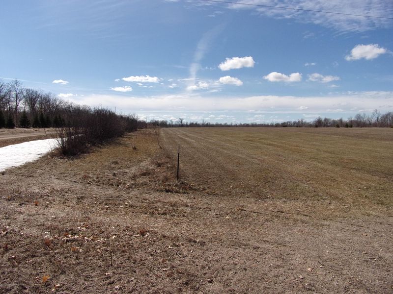 Xxxxx Long Lake Rd, Ottertail, MN 56571