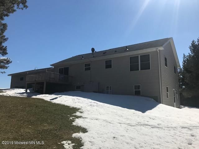 21303 315th Ave, Underwood, MN 56586