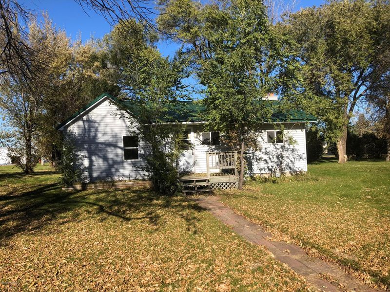 403 Railway Ave, Henning, MN 56551