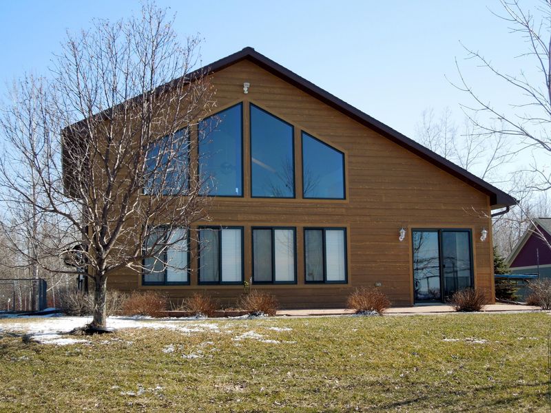 45527 Whispering Sands Ln, Perham, MN 56573
