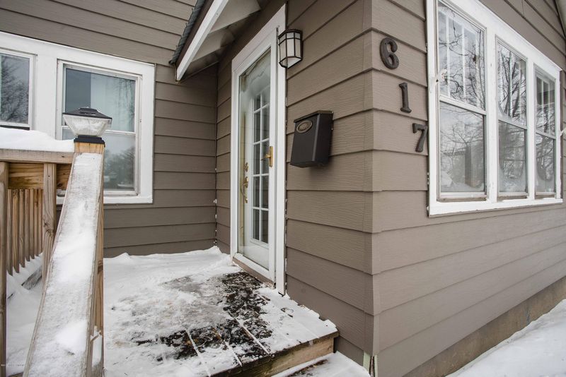 617 W Laurel St, Fergus Falls, MN 56537