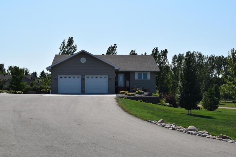 2140 Northwood Ln, Fergus Falls, MN 56537