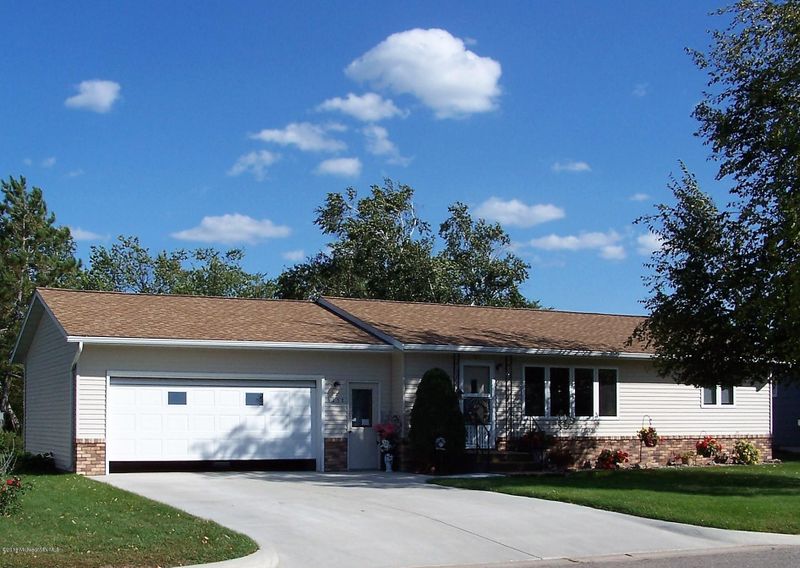 1212 11th St SW, Wadena, MN 56482