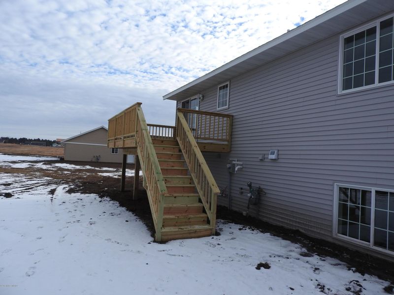 112 Cozy Oak Dr, Ottertail, MN 56571
