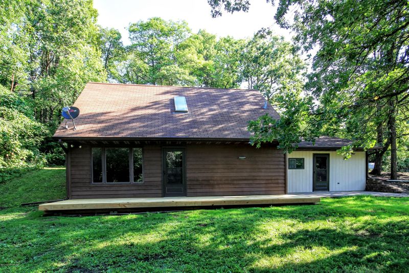 31793 275th Ave, Erhard, MN 56534