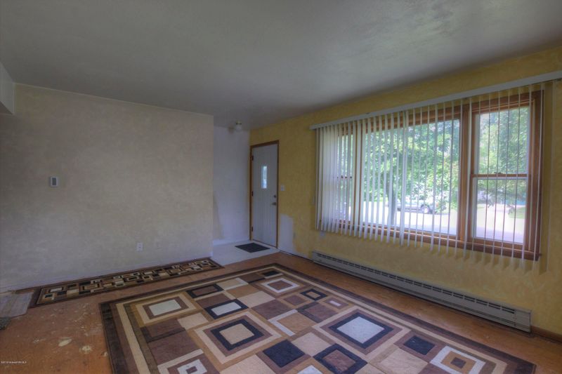 804 SE Fourth St, Barnesville, MN 56514