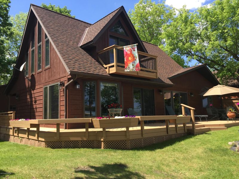 14240 Whippoorwill Dr, Battle Lake, MN 56515