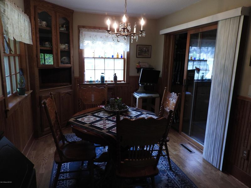 303 Main Ave E, Clitherall, MN 56524