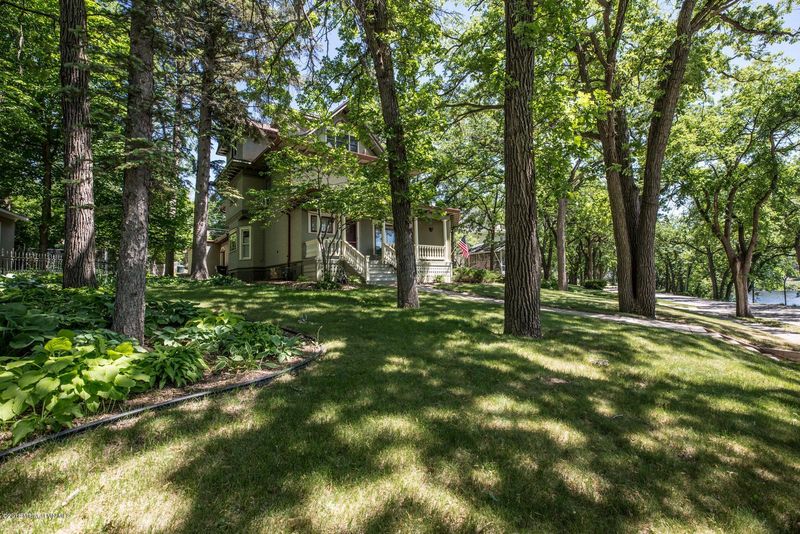 510 E Lakeside Dr, Fergus Falls, MN 56537