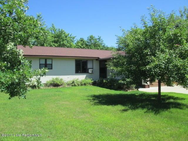 837 5th Ave SW, Perham, MN 56573