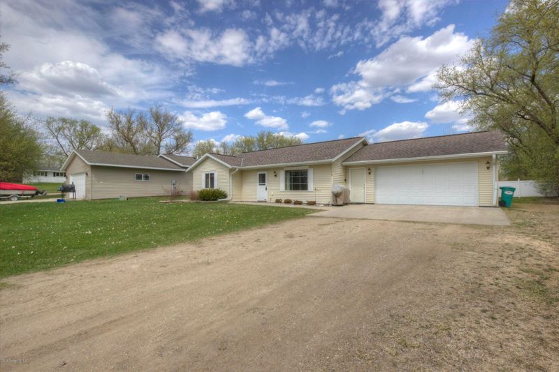 210 Niggler Ave, Elizabeth, MN 56533