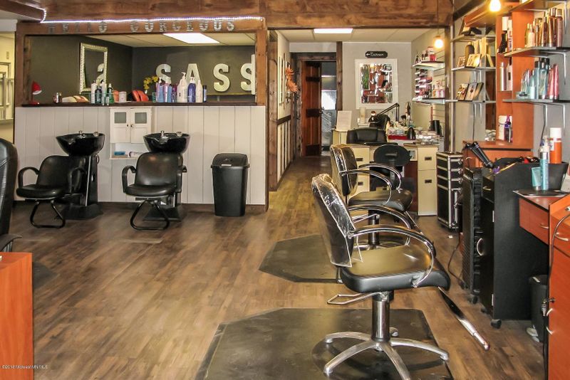 127 E Main St, Perham, MN 56573