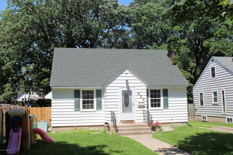 622 W Linden St, Fergus Falls, MN 56537