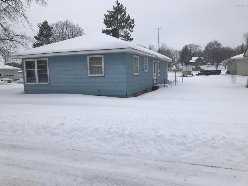 231 N St W, Eagle Bend, MN 56446