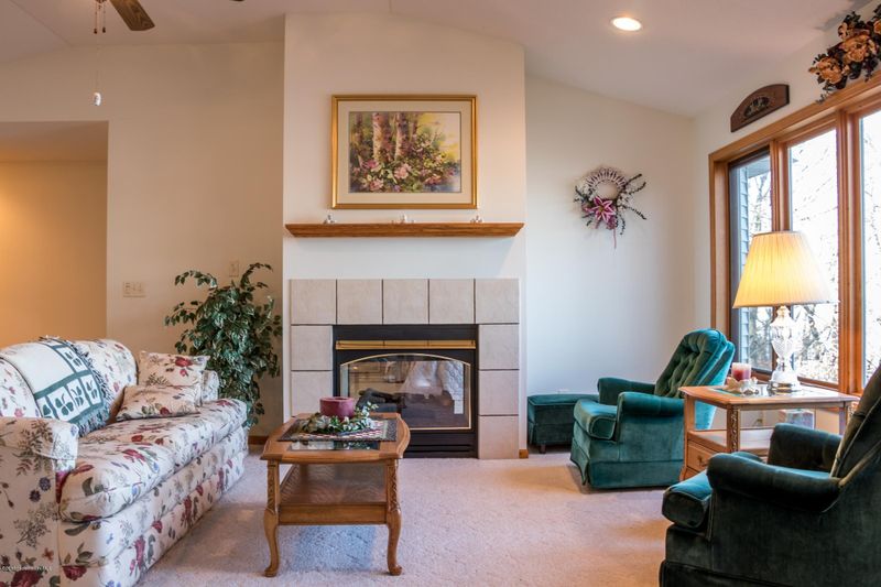 48859 428th St, Perham, MN 56573