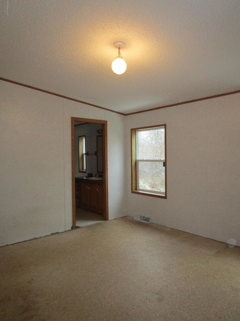 33040 Long Lake Rd, Richville, MN 56576