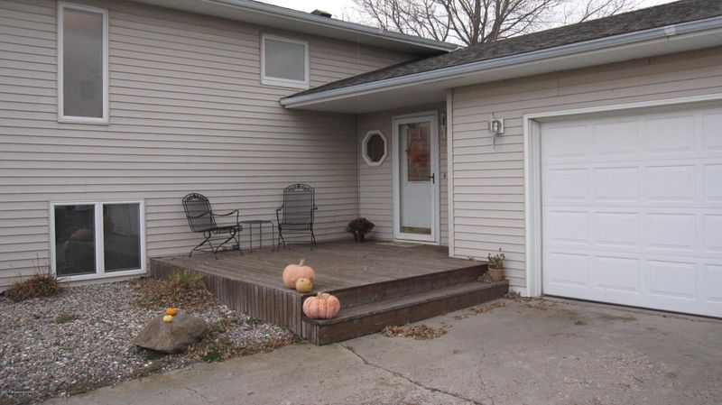 13688 90th Ave S, Sabin, MN 56580