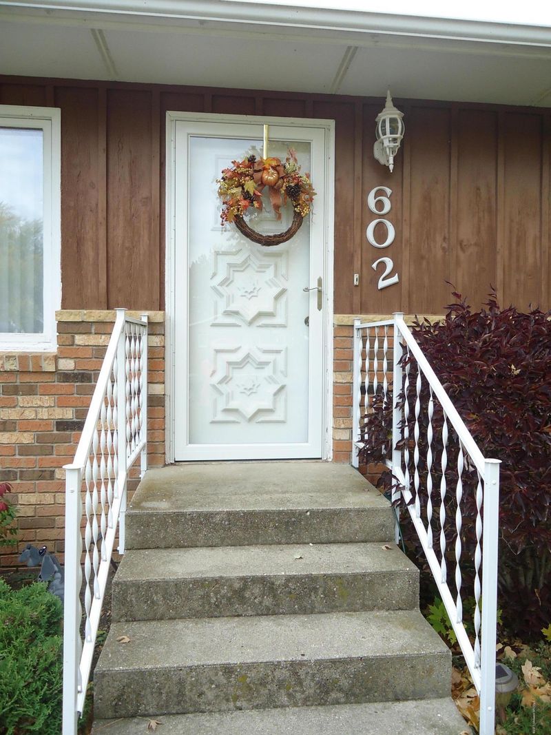 602 5th St SE, Pelican Rapids, MN 56572