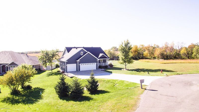 3816 Pebble Hills Dr, Fergus Falls, MN 56537