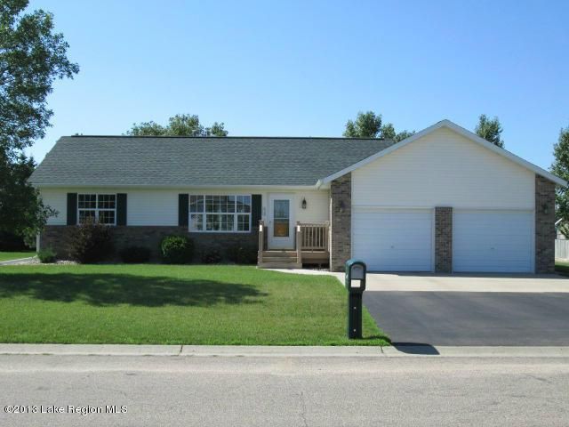 430 7th St NE, Perham, MN 56573