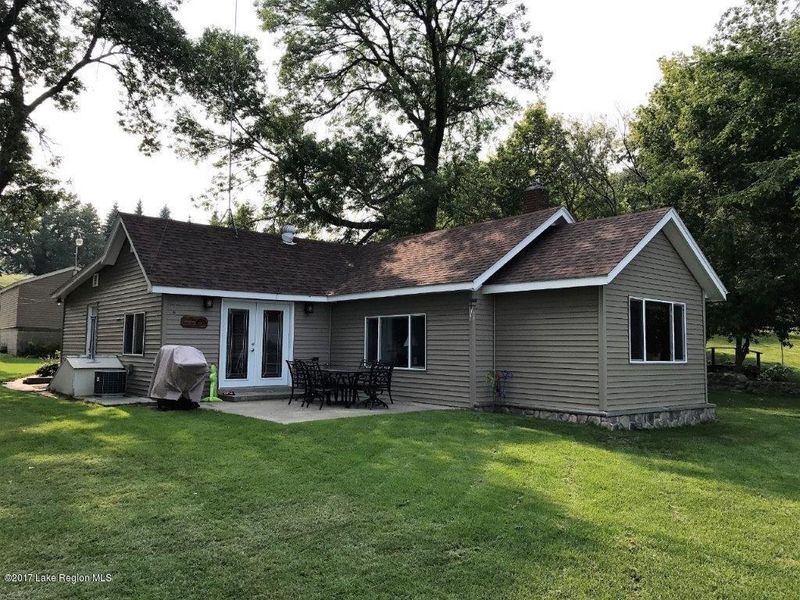 40816 Backroad Trl, Pelican Rapids, MN 56572
