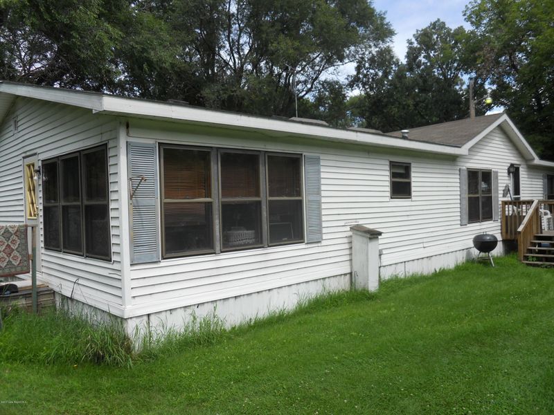33573 315th St, Battle Lake, MN 56515