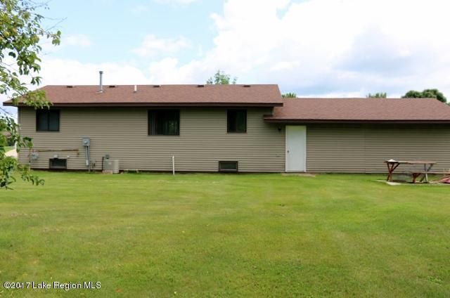 625 4th Ave NE, Perham, MN 56573