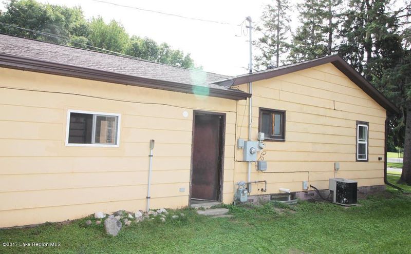 602 W Stanton Ave, Fergus Falls, MN 56537