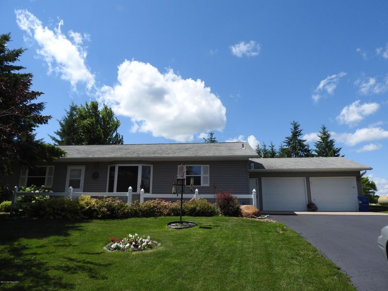 39953 N Clitherall Lake Rd, Clitherall, MN 56524