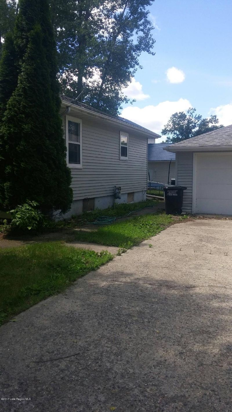 372 2nd St, Audubon, MN 56511
