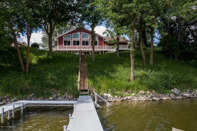 44078 Mosquito Heights Rd, Perham, MN 56573