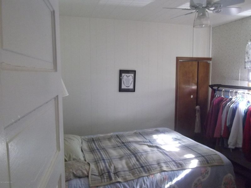 707 Johnson St, Henning, MN 56551