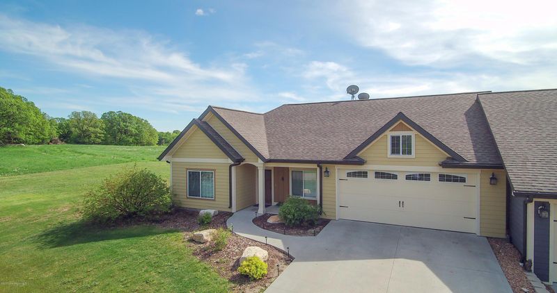 20298 Copper Landing Dr, Fergus Falls, MN 56537