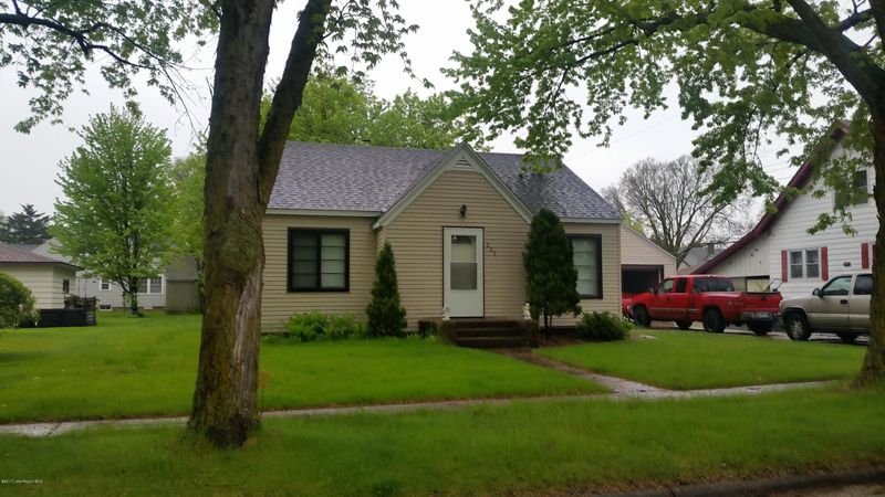 223 4th St SW, Perham, MN 56573