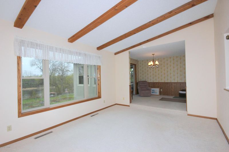 629 Adolphus Ave E, Fergus Falls, MN 56537