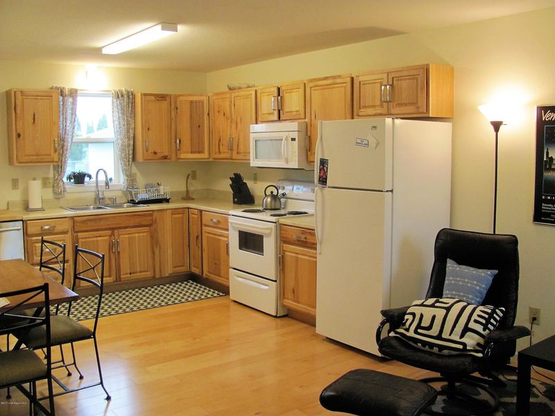 619 5th St SW, Wadena, MN 56482