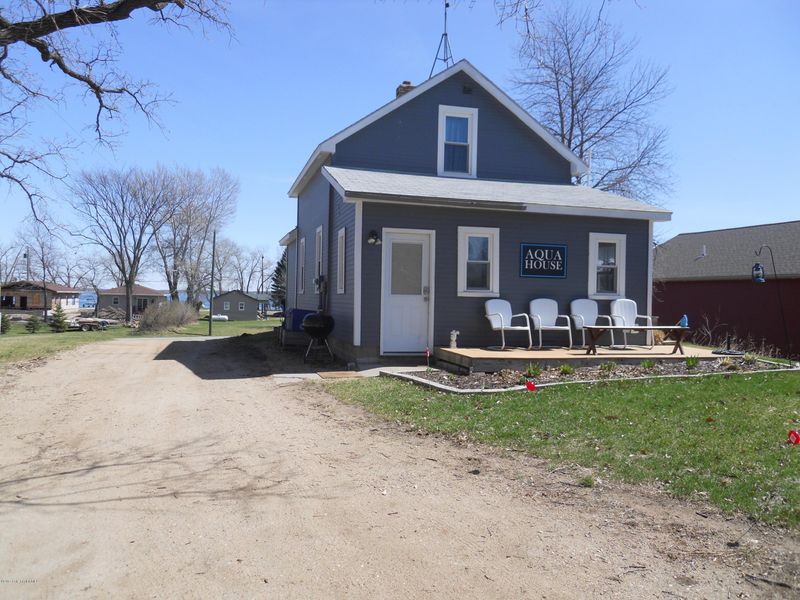 701 N Lake Ave, Battle Lake, MN 56515
