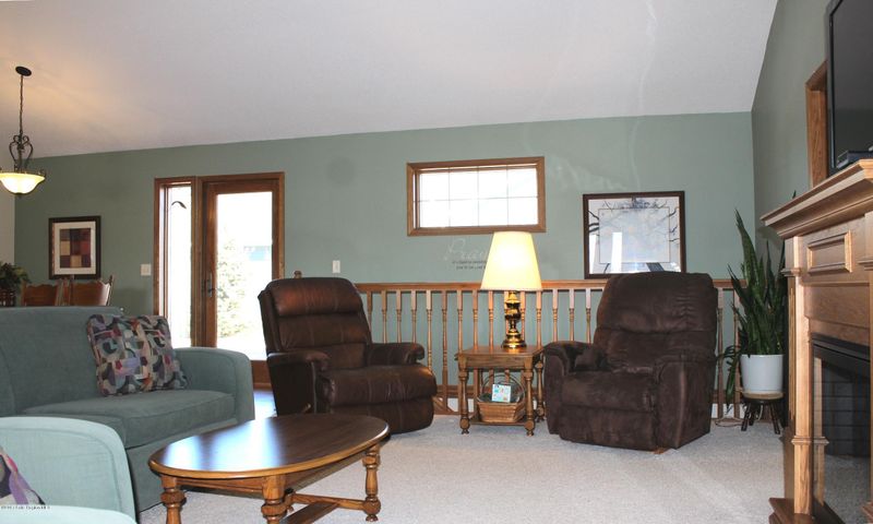 602 9th St SW, Perham, MN 56573