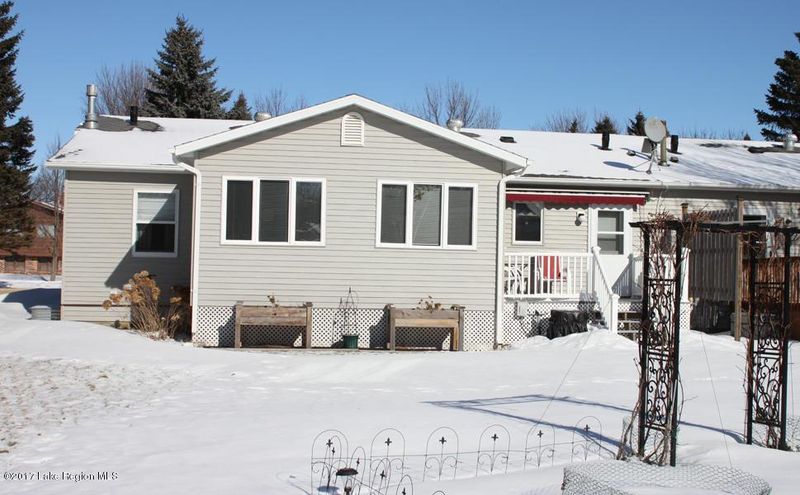 1087 Westside Dr, Fergus Falls, MN 56537