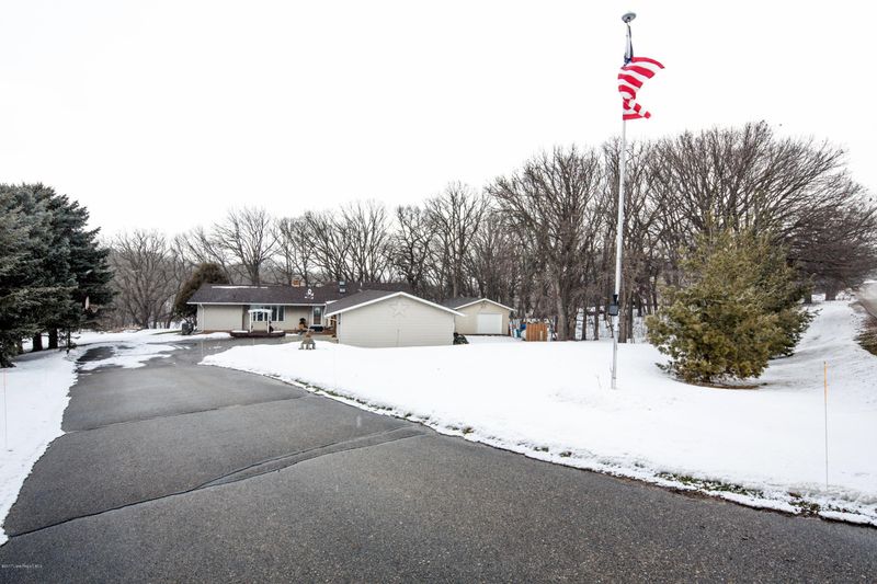 21903 River Oaks Dr, Fergus Falls, MN 56537