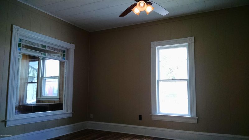 537 SE 3rd St, Perham, MN 56573