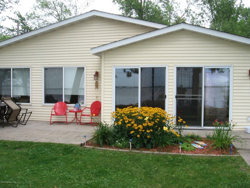 33050 Harvest Ave, Ottertail, MN 56571