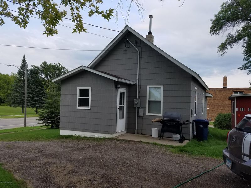 1219 N Oak St, Fergus Falls, MN 56537
