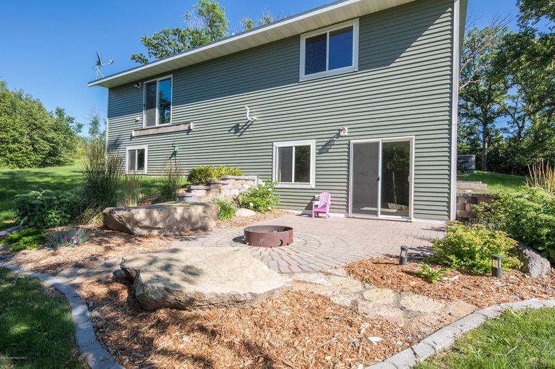 29567 202nd Ave, Fergus Falls, MN 56537