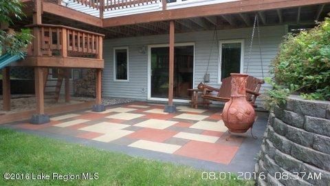 105 W Oriole Dr, Fergus Falls, MN 56537