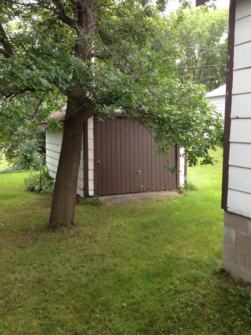 637 Stanton Ave W, Fergus Falls, MN 56537
