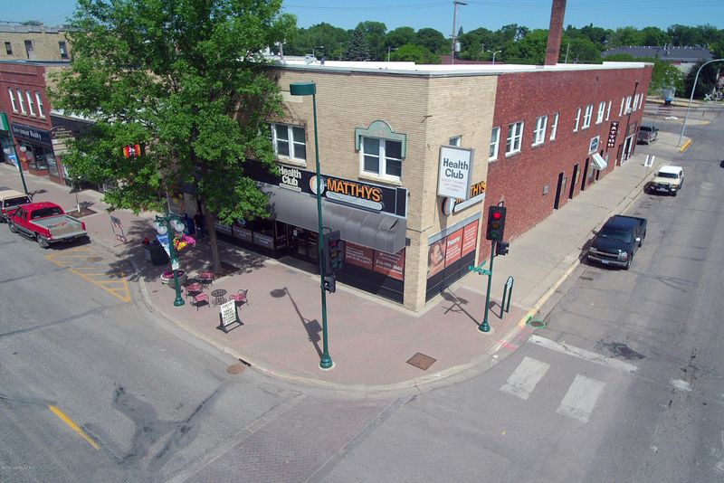105 N Cascade St, Fergus Falls, MN 56537