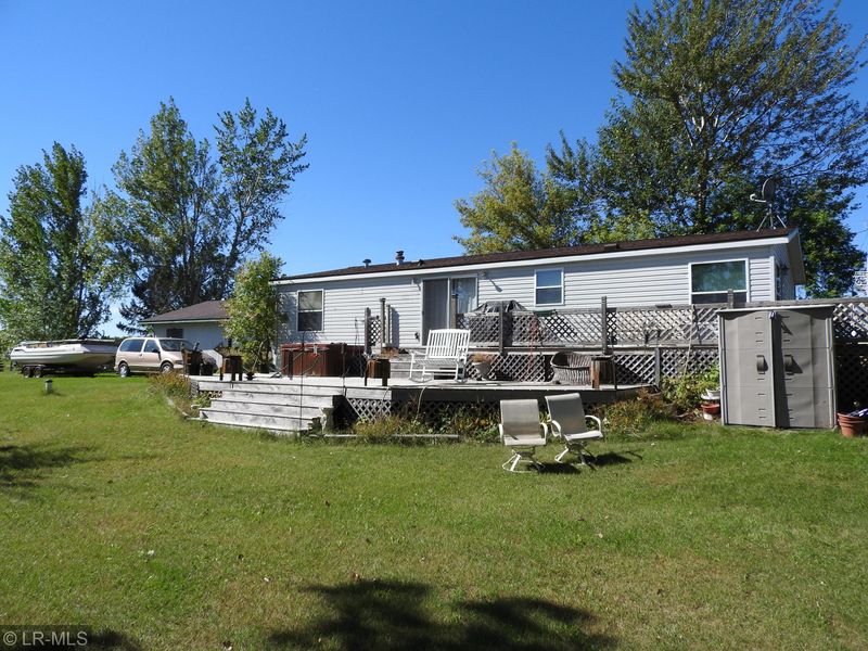 28028 Redhead Dr, Underwood, MN 56586