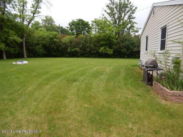 1017 E Vernon Ave, Fergus Falls, MN 56537