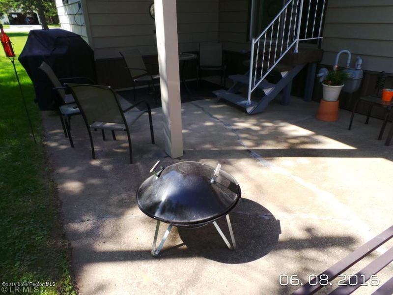 145 NW 5th St, Perham, MN 56573